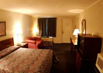 Quality Inn Toccoa hotel thumbnail 4