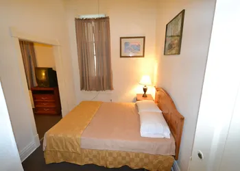 Perfect Stay Inn & Suites hotel thumbnail 7