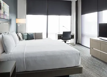 Hyatt House Jersey City hotel thumbnail 6
