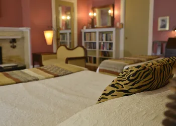 Tabard Inn hotel thumbnail 7