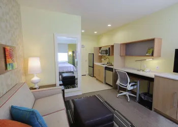 Home2 Suites by Hilton Portland hotel thumbnail 7