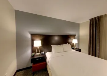 Staybridge Suites Ann Arbor- Univ of Michigan by IHG hotel thumbnail 3