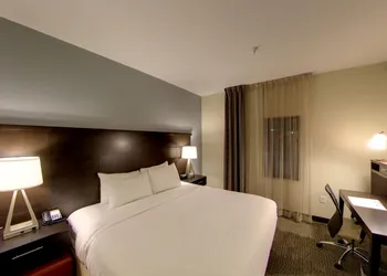 Staybridge Suites Ann Arbor- Univ of Michigan by IHG hotel thumbnail 5