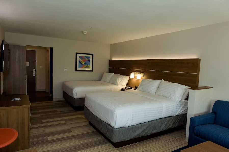 Holiday Inn Express & Suites McKinney - Frisco East by IHG hotel detail image 6