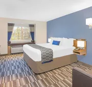 Microtel Inn & Suites by Wyndham Ocean City hotel detail image 4
