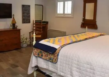 Inn at Evergreen hotel thumbnail 7
