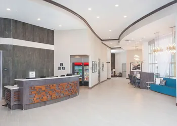 Hampton Inn & Suites LAX El Segundo hotel thumbnail 2