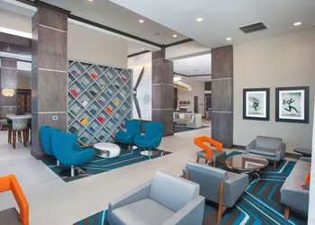 Hampton Inn & Suites LAX El Segundo hotel thumbnail 4