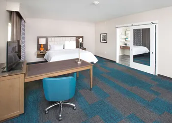 Hampton Inn & Suites LAX El Segundo hotel thumbnail 8
