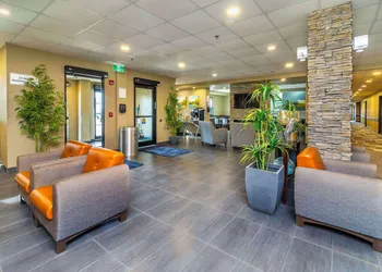 Quality Inn & Suites hotel thumbnail 4