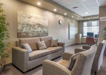 Quality Inn & Suites hotel thumbnail 5