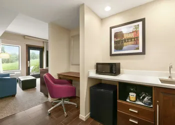 Hampton Inn Penn Yan hotel thumbnail 6