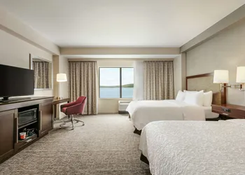 Hampton Inn Penn Yan hotel thumbnail 8