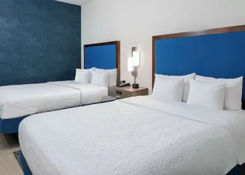 Hampton Inn & Suites Clearwater Beach hotel thumbnail 8