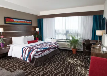Encore Suites by Service Plus Inns hotel thumbnail 7