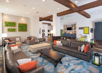 Hilton Garden Inn Burbank Los Angeles hotel thumbnail 2