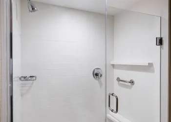 Fairfield Inn & Suites by Marriott Dallas Waxahachie hotel thumbnail 4