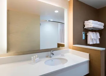 Fairfield Inn & Suites by Marriott Dallas Waxahachie hotel thumbnail 5