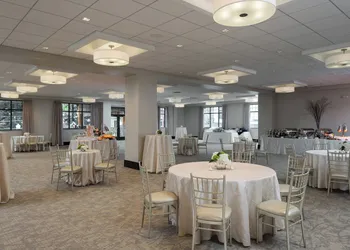 Courtyard by Marriott Lake George hotel thumbnail 5