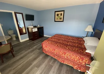 Red Carpet Inn and Suites hotel thumbnail 3
