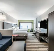 Holiday Inn Express & Suites Jersey City North - Hoboken by IHG hotel detail image 4