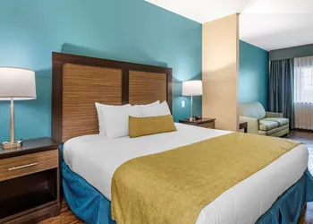 Best Western Plus Galveston Suites hotel thumbnail 6