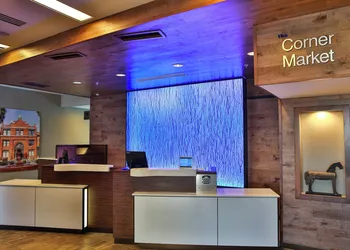 Fairfield Inn & Suites by Marriott Savannah Midtown hotel thumbnail 3