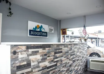 Budget Inn Carthage hotel thumbnail 2