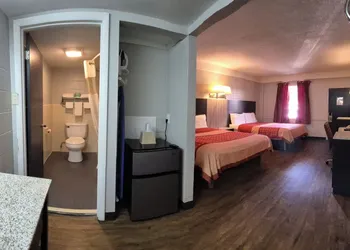 Budget Inn Carthage hotel thumbnail 5