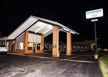 Budget Inn Carthage hotel thumbnail 8