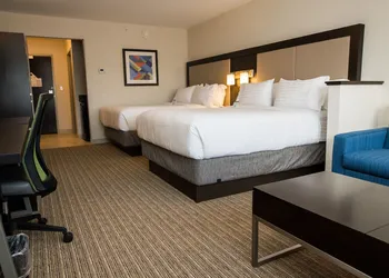 Holiday Inn Express & Suites Marietta by IHG hotel thumbnail 8