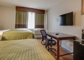 Americas Best Value Inn Hayward hotel thumbnail 3