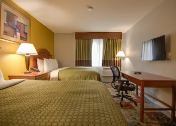 Americas Best Value Inn Hayward hotel thumbnail 4
