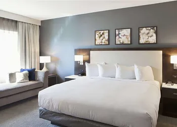 Hilton Garden Inn Minneapolis University Area hotel thumbnail 7