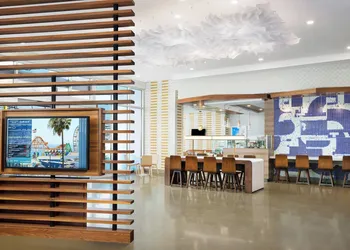 Courtyard by Marriott Santa Monica hotel thumbnail 3