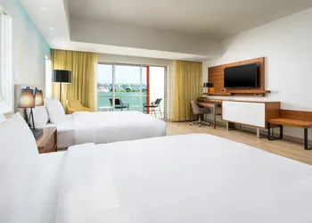 Courtyard by Marriott Santa Monica hotel thumbnail 6