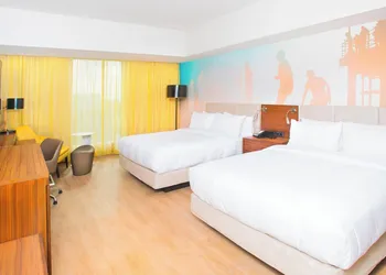 Courtyard by Marriott Santa Monica hotel thumbnail 8