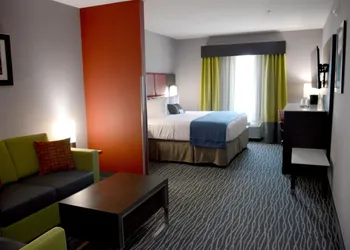 Del-Mar Airport Inn & Suites hotel thumbnail 8