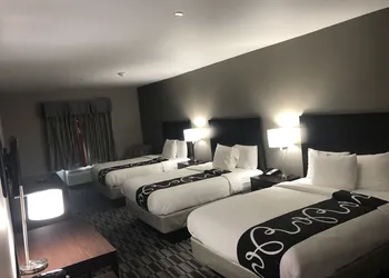 Catoosa Inn & Suites hotel thumbnail 4