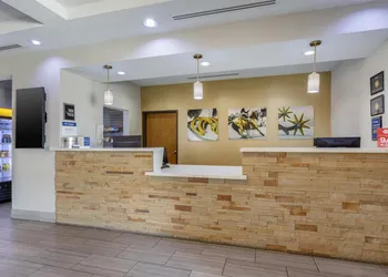 Best Western Plus Lampasas Inn & Suites hotel thumbnail 3