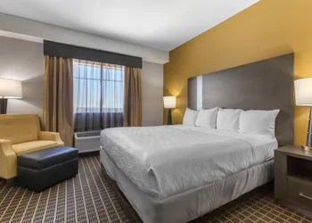 Best Western Plus Lampasas Inn & Suites hotel thumbnail 6