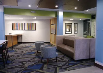 Holiday Inn Express & Suites Dallas Northeast - Arboretum by IHG hotel thumbnail 3