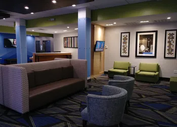 Holiday Inn Express & Suites Dallas Northeast - Arboretum by IHG hotel thumbnail 4