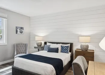 Airlie Hotel hotel thumbnail 7