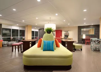 Home2 Suites by Hilton Baton Rouge hotel thumbnail 2