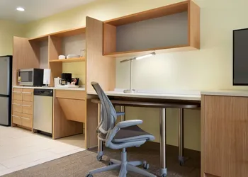 Home2 Suites by Hilton Baton Rouge hotel thumbnail 8