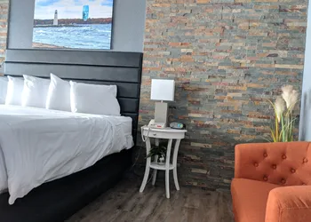 Terrace Bay Hotel hotel thumbnail 3