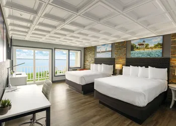 Terrace Bay Hotel hotel thumbnail 5