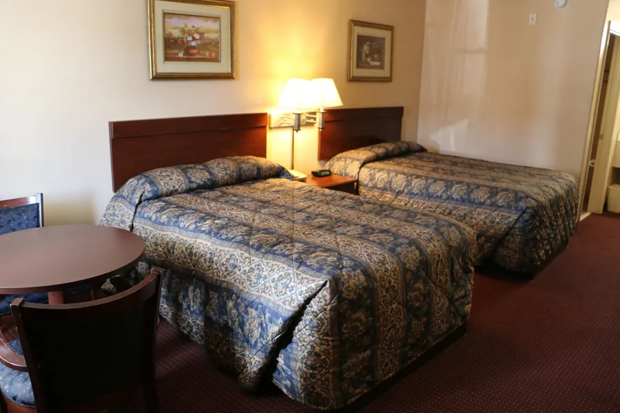 Western Inn hotel detail image 2