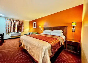 Sibley Inn hotel thumbnail 3